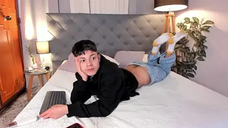 Andy_Belier23 stripchat stream image