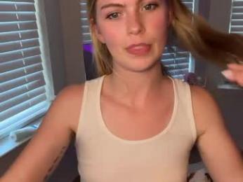 elliee81 chaturbate stream image, 29.03.2026 21:00
