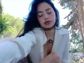 n_o_v_a chaturbate stream image, 04.04.2026 11:30