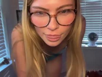elliee81 chaturbate stream image, 05.04.2026 21:00