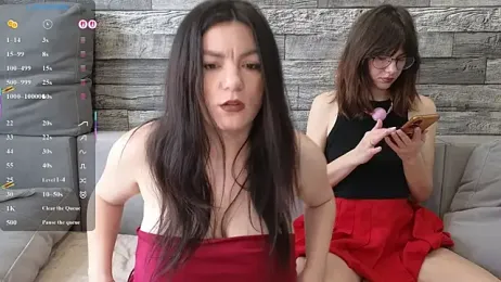 Vika_loves_you stripchat stream image