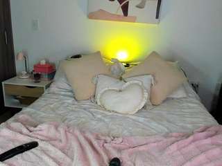 ahinoaa camsoda stream image