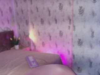 emyliesander camsoda stream image