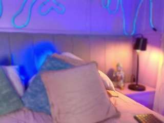 sofly-s camsoda stream image, 14.04.2026 15:00