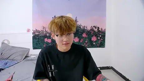 KK-cuteboy stripchat stream image