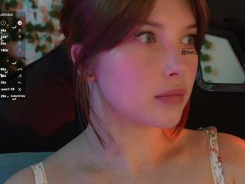 _Q_ bongacams stream image, 19.04.2026 20:30
