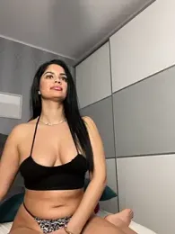 _adelle stripchat stream image, 22.04.2026 15:40