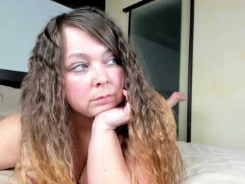 FLUFFY_BEAUTY bongacams stream image, 24.04.2026 07:10