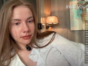 VikkiExtraCheese bongacams stream image, 28.04.2026 20:00