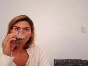 skyamber8v2 chaturbate stream image, 06.05.2026 14:30