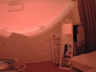 voyeurcam-julmodels-reallife-2 camsoda stream image, 05.05.2026 14:10