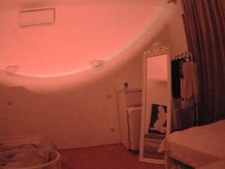 voyeurcam-julmodels-reallife-2 camsoda stream image, 05.05.2026 14:10