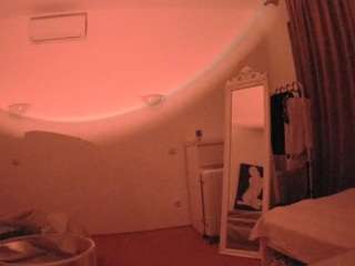 voyeurcam-julmodels-reallife-2 camsoda stream image, 05.05.2026 14:10