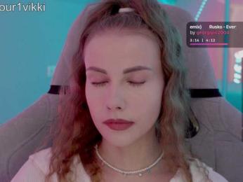 VikkiExtraCheese bongacams stream image, 08.05.2026 21:00