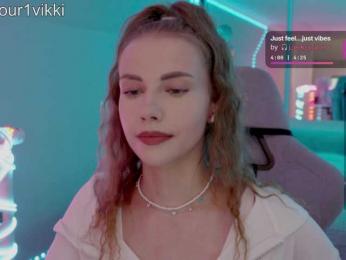 VikkiExtraCheese bongacams stream image, 08.05.2026 21:00