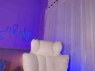 sofly-s camsoda stream image, 15.05.2026 11:50