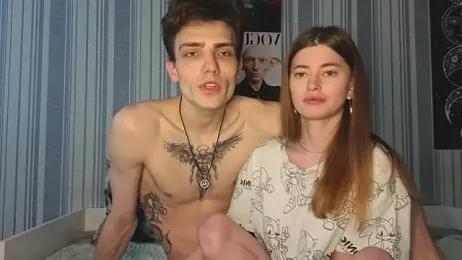 EmiliaCouple stripchat stream image, 18.05.2026 11:20