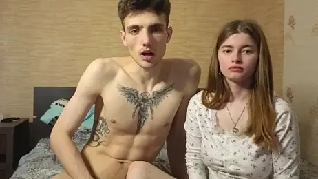 EmiliaCouple stripchat stream image, 01.06.2026 15:40