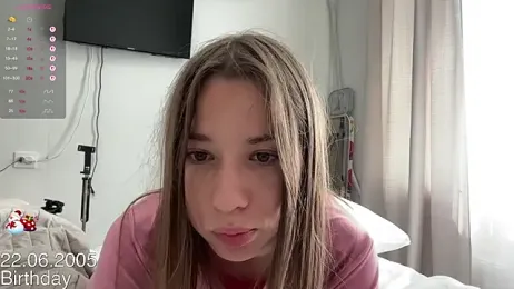 tinykisa stripchat stream image, 26.06.2026 10:00