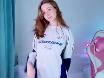 poompoompeach_ chaturbate stream image, 06.07.2026 06:50