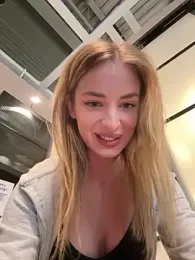 EvieEvans stripchat stream image