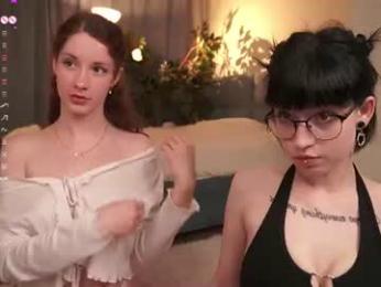little_poetry chaturbate stream image, 02.09.2026 20:00