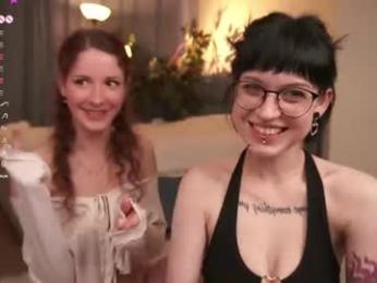 little_poetry chaturbate stream image, 02.09.2026 20:00