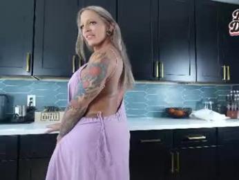 danadelvey chaturbate stream image, 01.10.2026 22:20