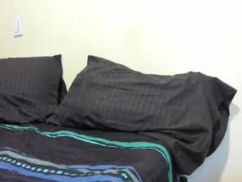 karoli_sanz chaturbate stream image, 01.10.2026 23:40