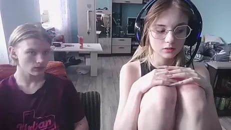 emolina1337 stripchat stream image