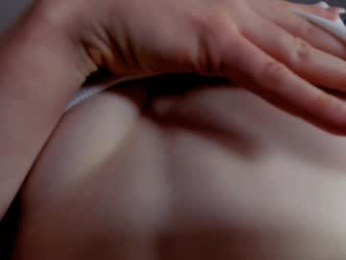 leahsthetics chaturbate stream image
