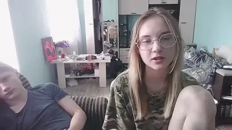 emolina1337 stripchat stream image