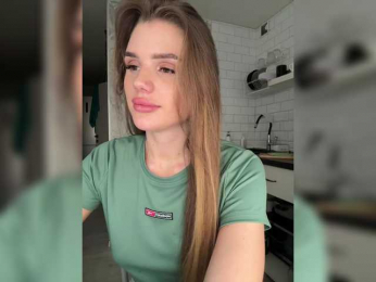 SweetyMia bongacams stream image