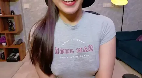 MidnightFlame stripchat stream image