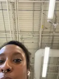 Your_Paris stripchat stream image