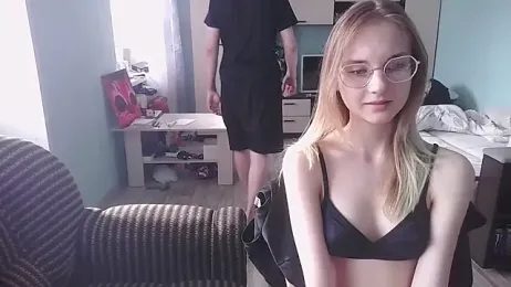 emolina1337 stripchat stream image