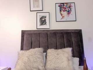 helen-moorex camsoda stream image