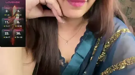 Sizzling__ZAARA stripchat stream image
