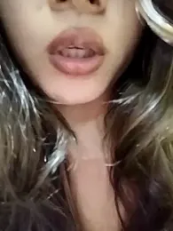 Shikha_49 stripchat stream image