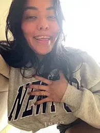 PetitLumiere stripchat stream image