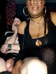 AmazonianMistress stripchat stream image