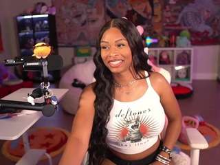 lovenzia camsoda stream image