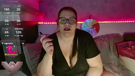 Lola-squirt stripchat stream image