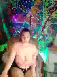 Snowbunnycake_131 stripchat stream image, 18.05.2025 00:40