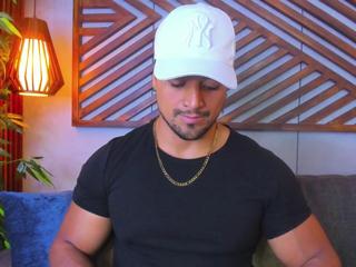 Mike Esteves flirt4free stream image
